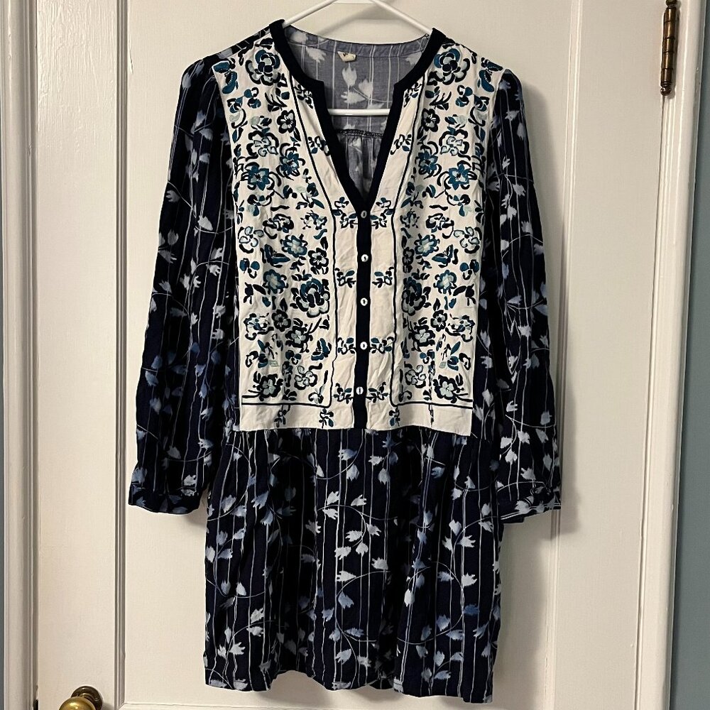 Anthropologie Tiny Semele embroidered shirt dress size medium floral boho